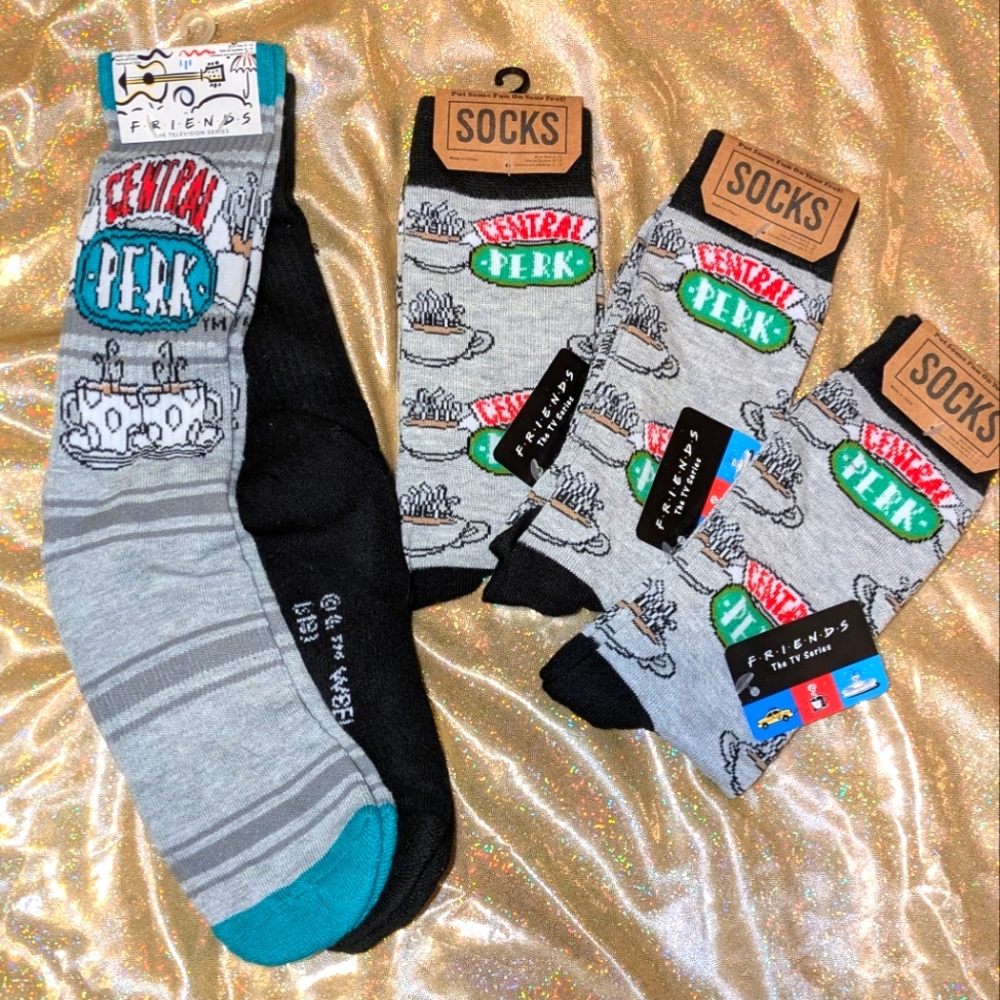 Friends Socks  NWT